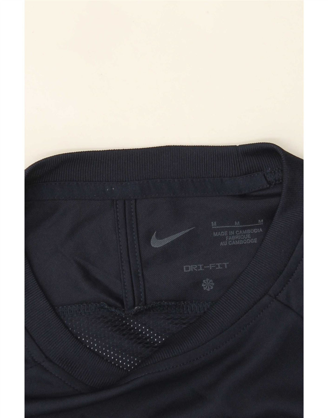 Мужская футболка Nike Dri Fit среднего размера, темно-синяя, с цветными блоками