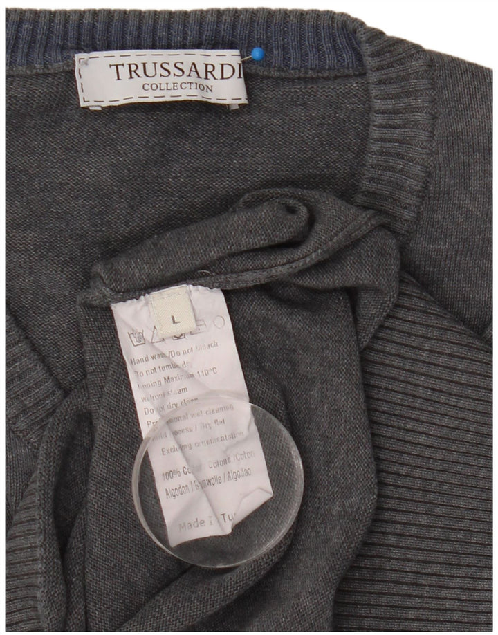 Trussardi Мужской джемпер с v-образным вырезом, большой серый хлопковый свитер
