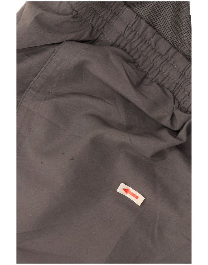 Мужские спортивные шорты Adidas среднего серого цвета из полиэстера