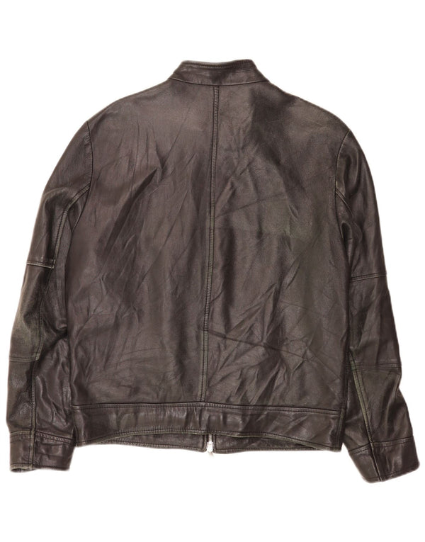 Мужская кожаная куртка-бомбер Bata IT 50 Medium Black