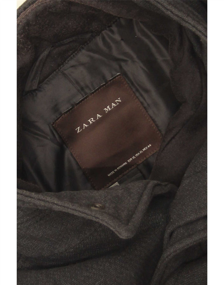 Мужское пальто Zara UK 42 XL серое из полиэстера