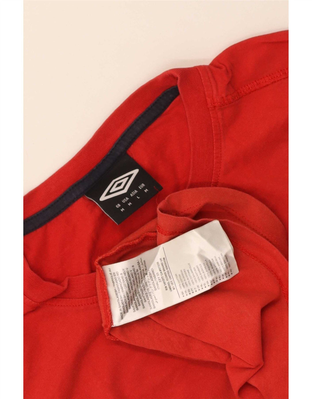 Мужская футболка с рисунком Umbro, хлопковая, среднего красного цвета