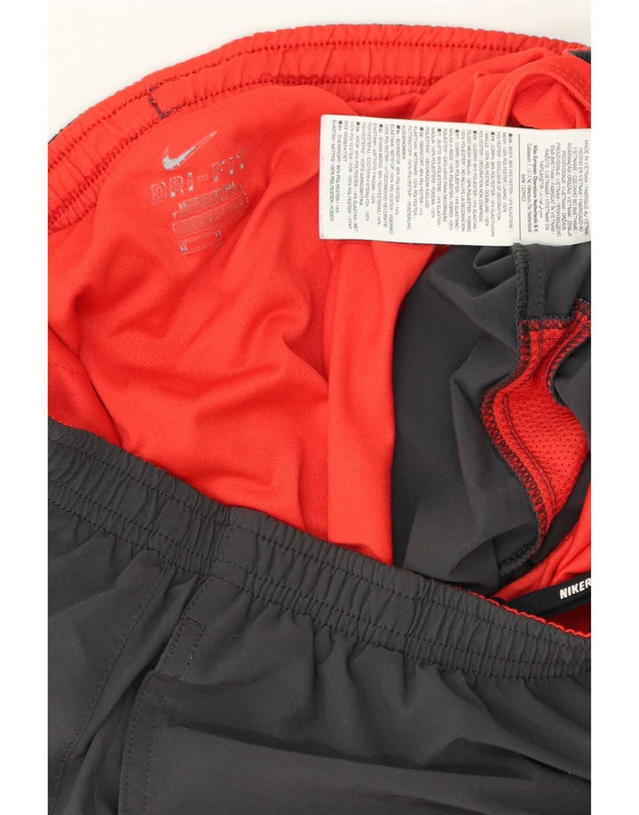 Мужские спортивные шорты Nike Dri Fit среднего серого цвета из полиэстера с цветными блоками