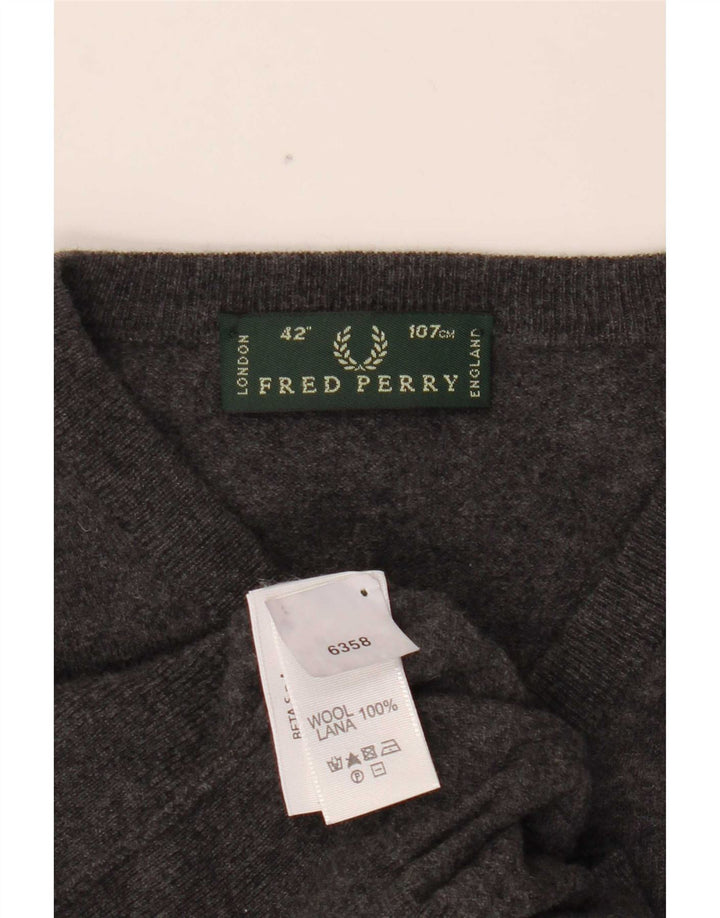 Мужской джемпер с v-образным вырезом Fred Perry, средний серый шерстяной свитер
