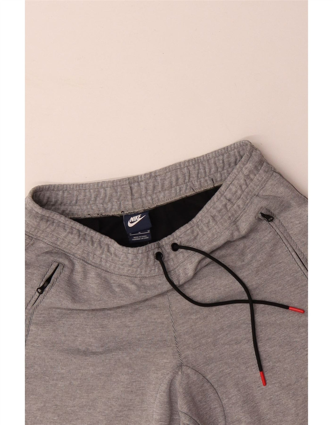 Мужские спортивные шорты NIKE из хлопка среднего серого цвета