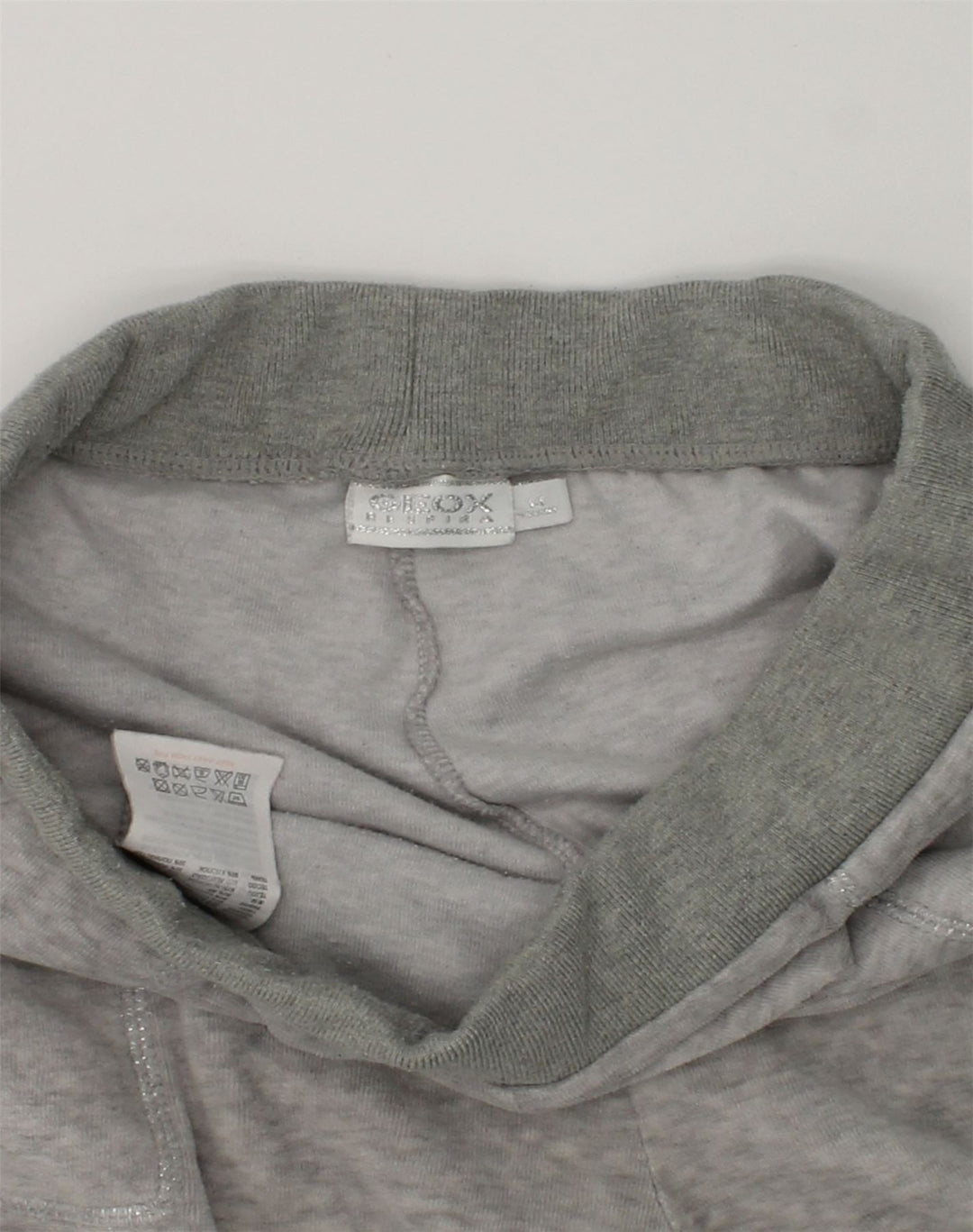 GEOX RESPIRA Girls Tracksuit Trousers 13-14 Years Grey Cotton | Vintage Geox Respira | Thrift | Second-Hand Geox Respira | Used Clothing | Messina Hembry 