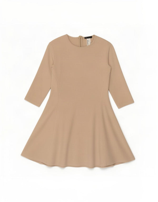 Женское платье трапециевидного силуэта с рукавом 3/4 Zara UK 12, средний бежевый хлопок, хлопок