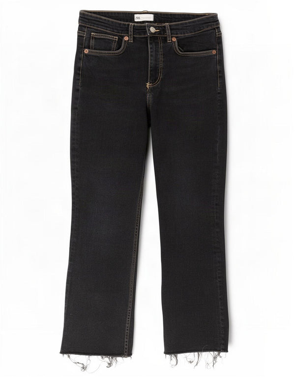 Женские укороченные джинсы Zara Bootcut EU 42, большие W32 L26, черные
