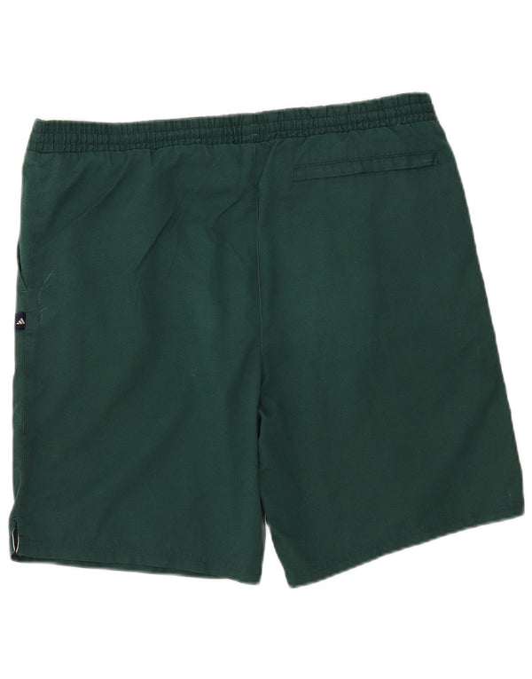Мужские спортивные шорты Adidas среднего размера из полиэстера зеленого цвета