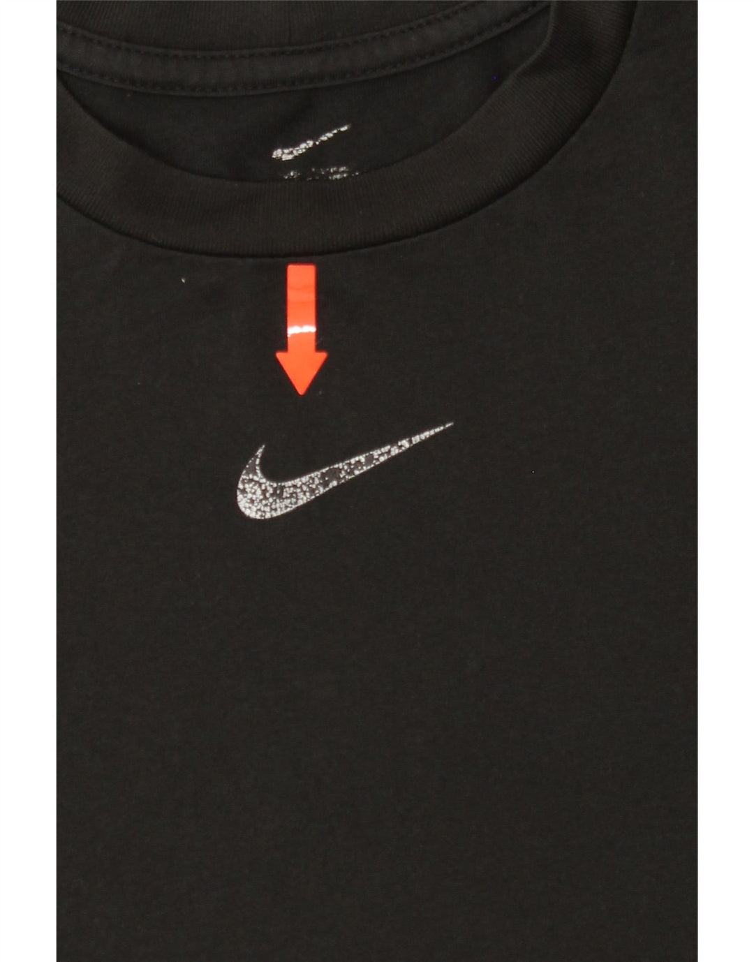 NIKE Womens T-Shirt Top UK 14 Large Black Polyester Vintage Nike and Second-Hand Nike from Messina Hembry 