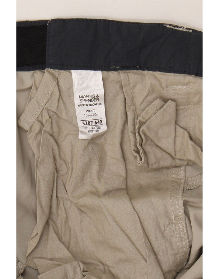 MARKS & SPENCER Mens Cargo Shorts W40 XL Beige Polyamide Vintage Marks & Spencer and Second-Hand Marks & Spencer from Messina Hembry 