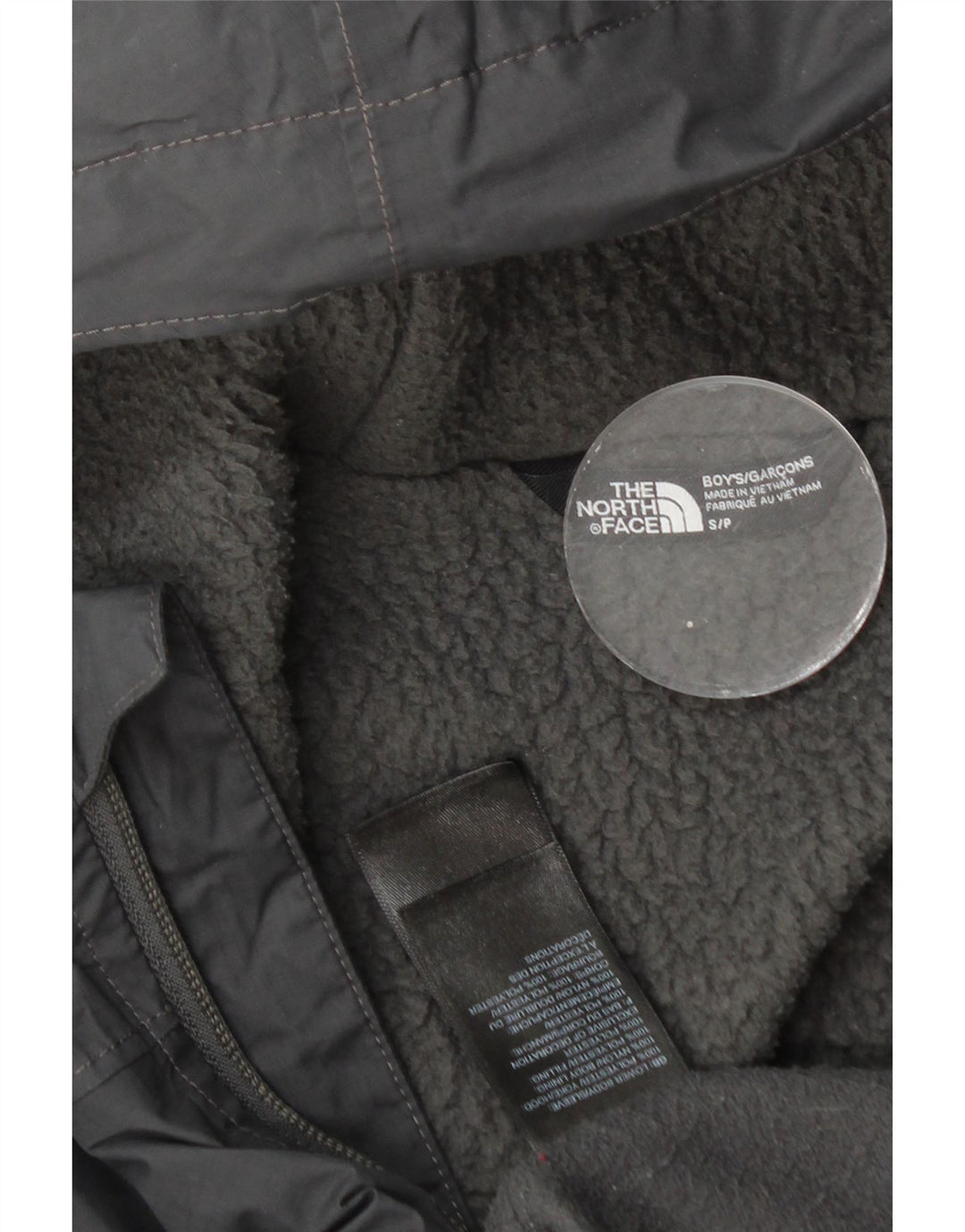 Ветровка The North Face для мальчиков 7–8 лет, маленькая серая с цветными блоками