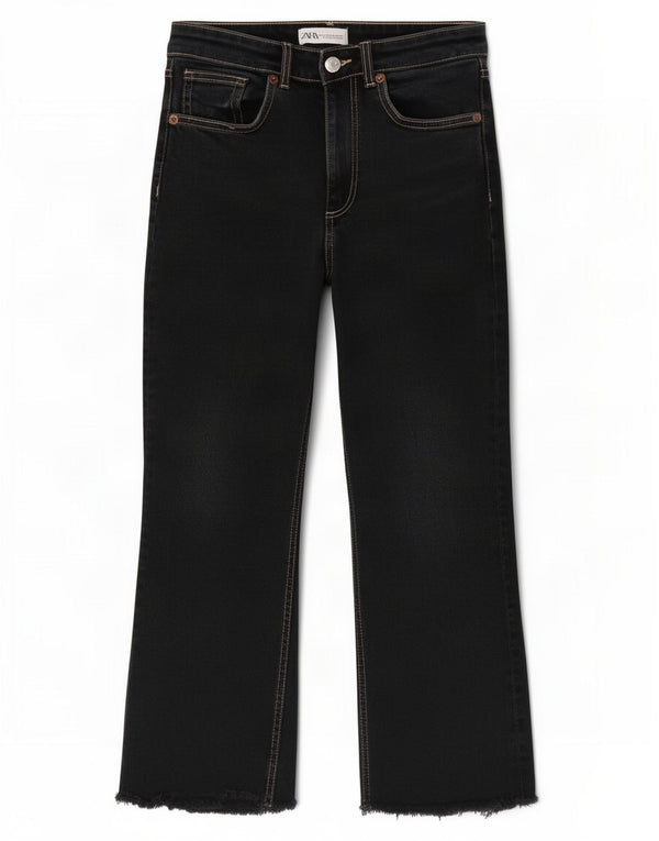 Женские укороченные джинсы Zara EU 38 Small W28 L24, черные